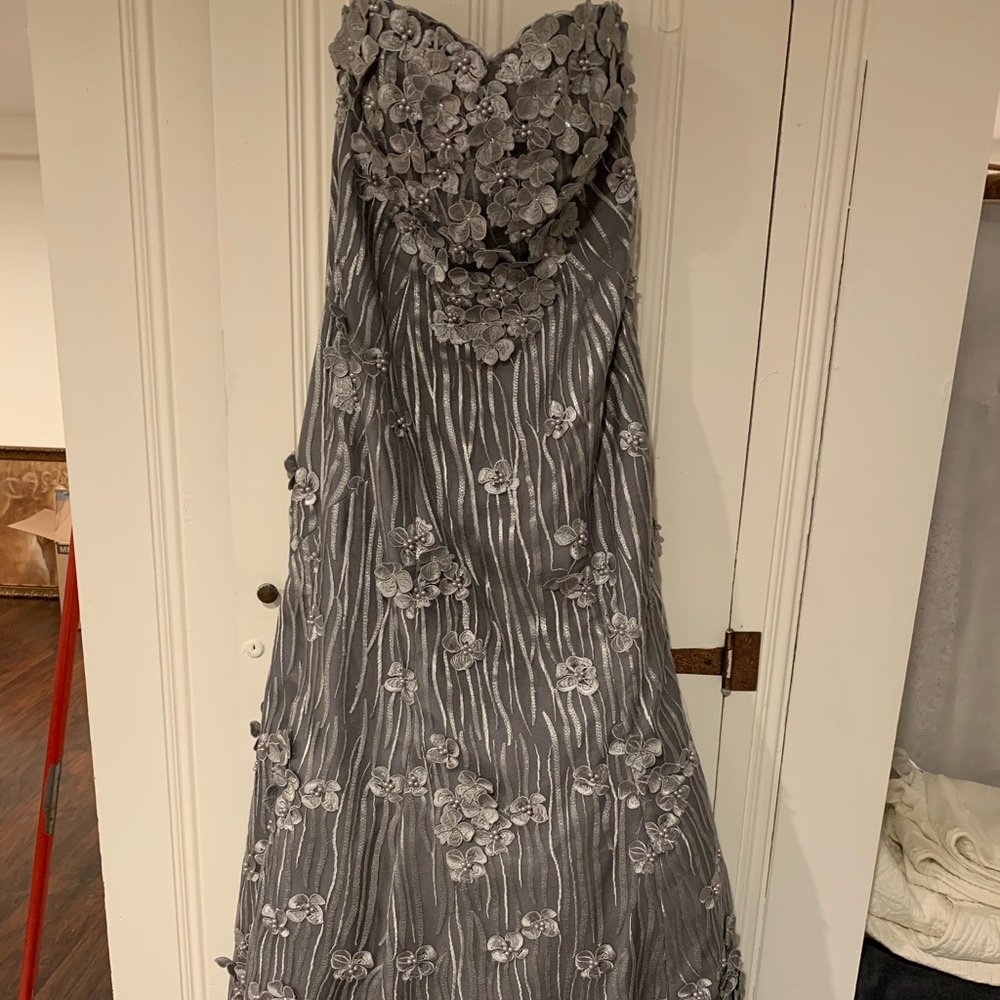 Mother of the bride/groom gown